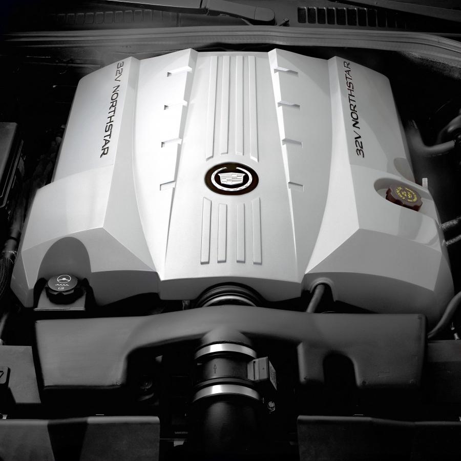  Cadillac XLR Roadster 2004 года  (фото 26 из 128)